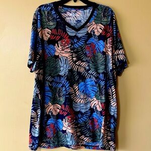 American Rag T-shirt size: XXL